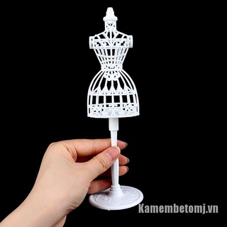 Giá Đỡ Trưng Bày Mô Hình Búp Bê Kamembetomj