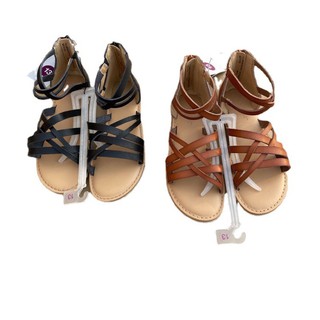 sandal quai chéo chiến binh