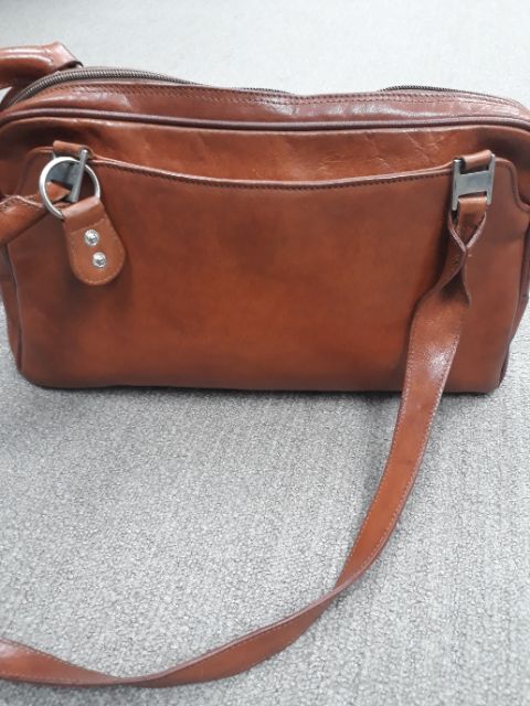 Thanh lý túi da mộc, 2hand, màu nâu vintage