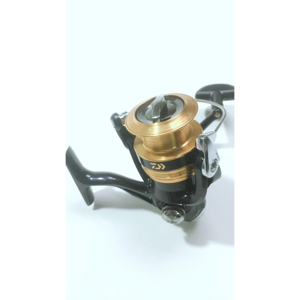 Máy Câu DAIWA SWEEPFIRE Câu Cá Máy 2500A