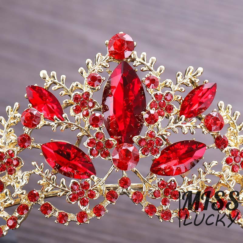 Vương miệng kiểu dáng thời trang thanh tú cho cô dâu