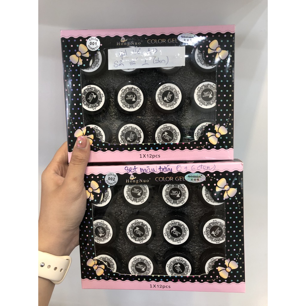 Gel vẽ Fashion Girl set 12 hủ (trắng &amp; đen)