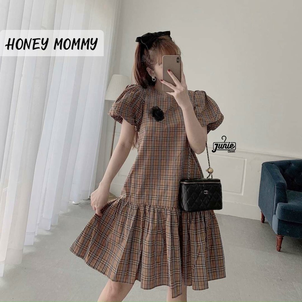 Váy Bầu Kẻ Caro Đính Hoa Ngực Mùa Hè Ngắn Tay Công Sở HD2837 Honey Mommy Đầm Bầu Suông Đuôi Cá