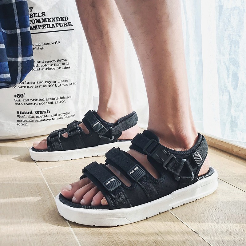 Giày sandal 3 quai gài phong cách Hàn Quốc thời trang