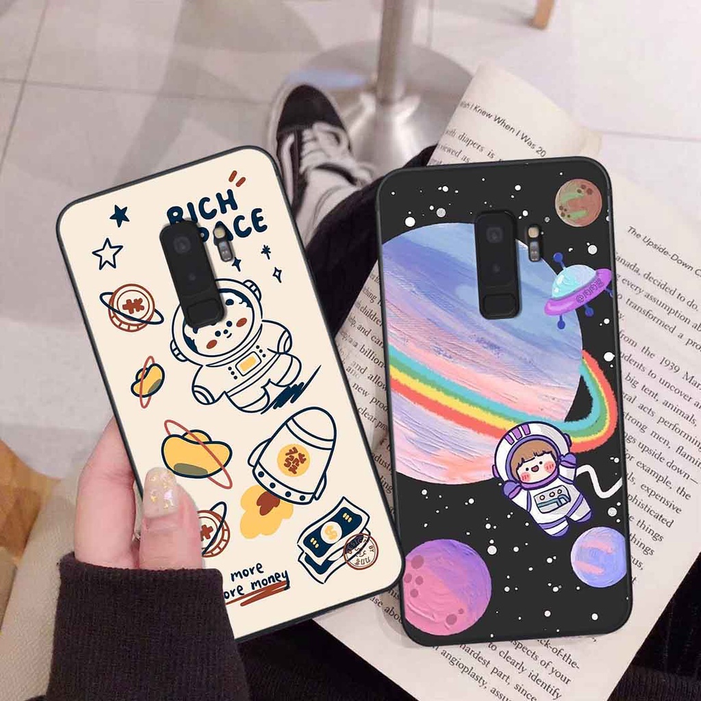 Ốp Samsung S9 / S9 Plus / S9+ in hình vũ trụ, phi hành gia bầu trời cute dễ thương