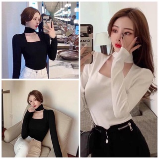 Áo kiểu cổ lọ hở vuông croptop tay dài