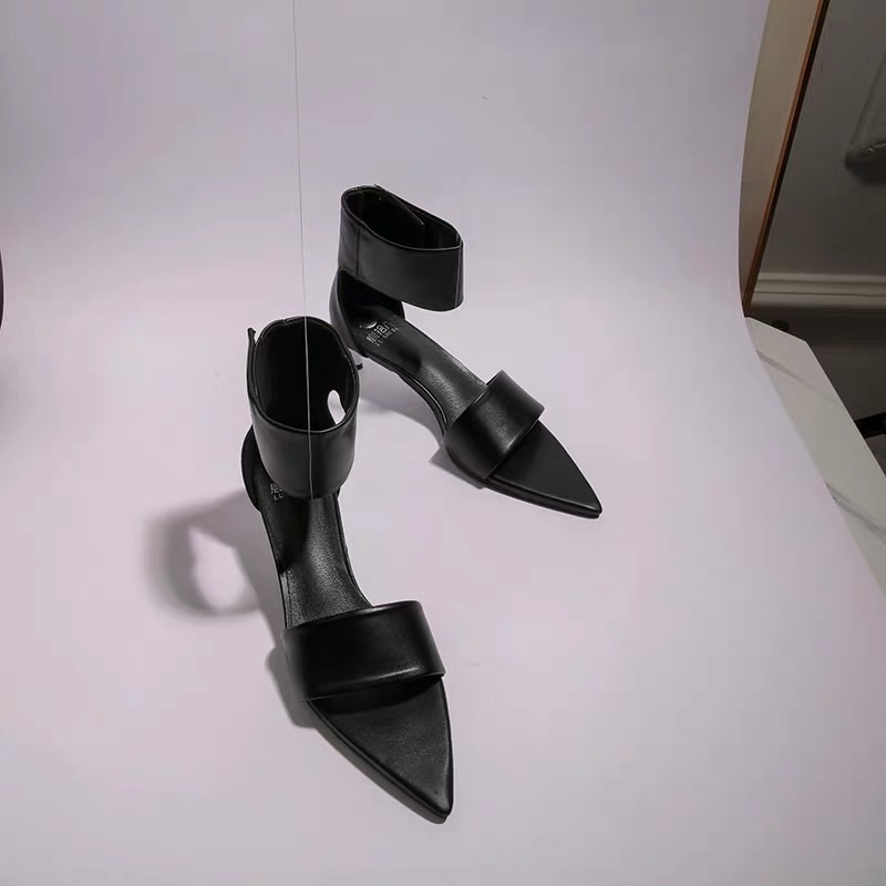 Sandal Cao Gót Mũi Nhọn Quai Ngang Bản To Cổ Chân