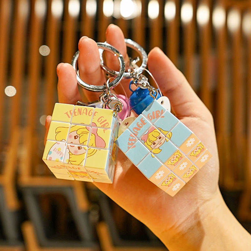 Móc Khóa Hình Khối Rubik 3x3x3 Bằng Kim Loại Có Chuông Dễ Thương