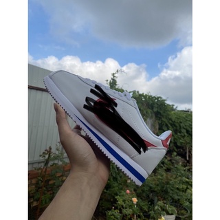 Giày thể thao mùa hè