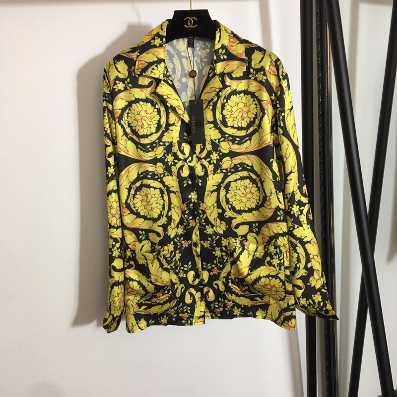 bộ hè nữ in hoạ tiết áo sơ mi dài tay + quần dài ống rộng versace