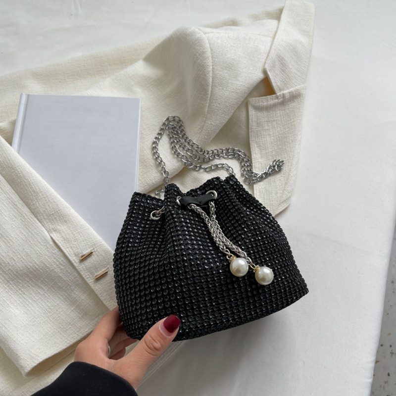 Túi Xách Đeo Chéo Đính Đá Thanh Lịch Cho Nữ