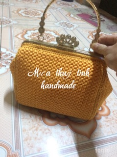 Túi khung vương miện handmade