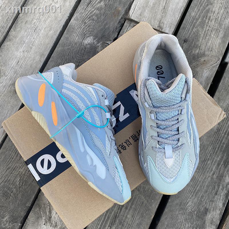 Giày Thể Thao Yeezy 700v2 Thiết Kế Năng Động Trẻ Trung Cho Nam