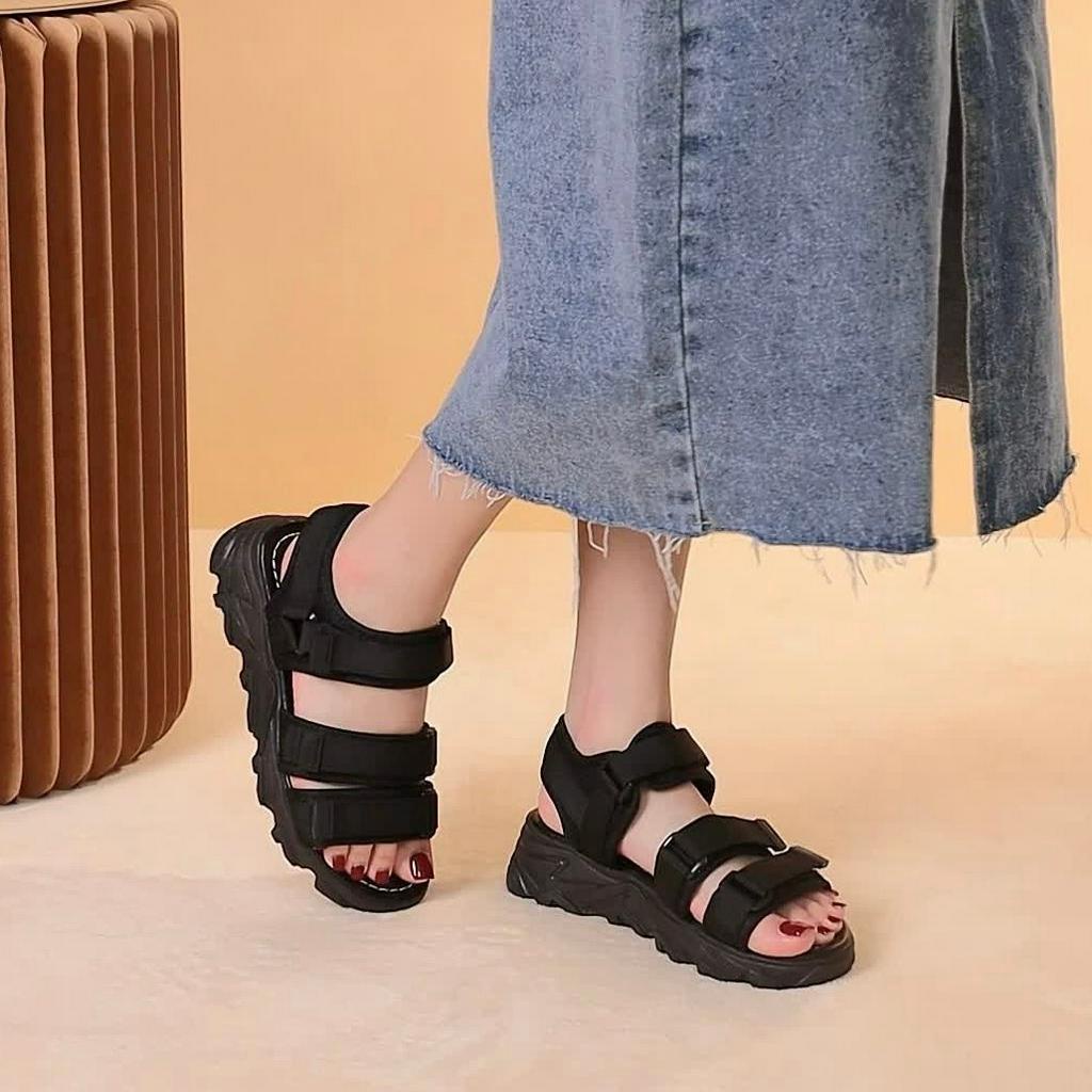 Giày sandal nữ MWC 2402 - Sandal Nữ Đế Cao Răng Cưa Hack Dáng Với Quai Ngang Lót Dán Thời Trang