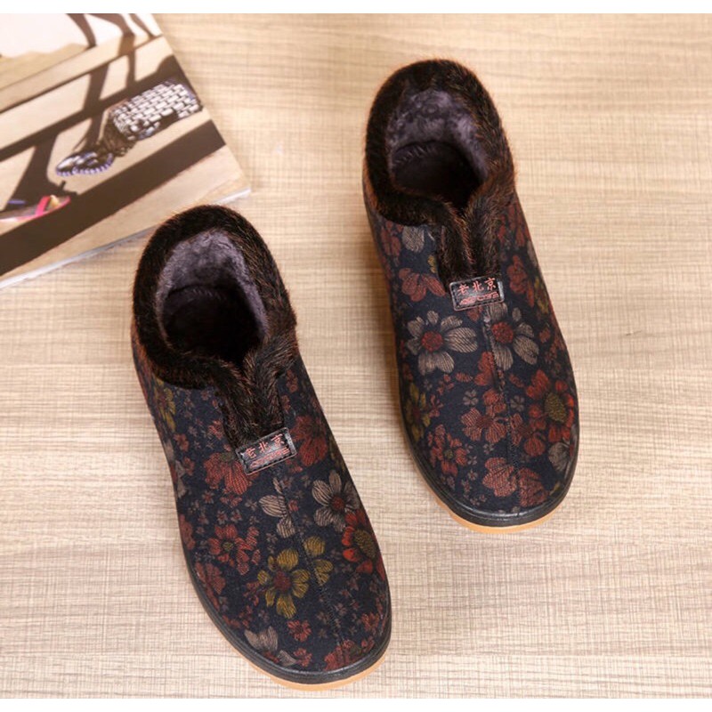 Giày lót lông siêu ấm cho người trung niên các bà các mẹ