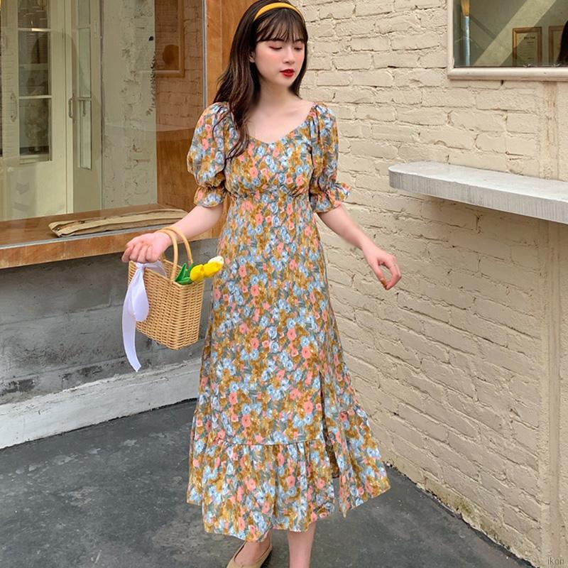 Đầm Hai Dây Họa Tiết Hoa Thiết Kế Xẻ Tà Quyến Rũ