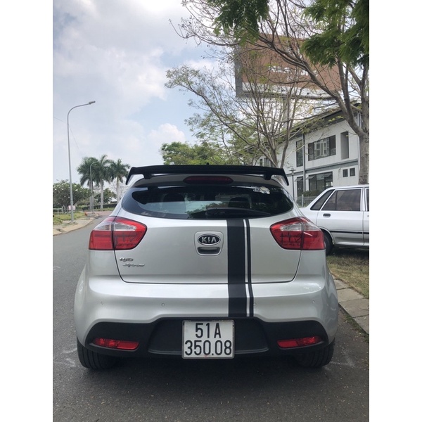 Đuôi gió thể thao xe ô tô dòng xe suv i10, moning, spark....