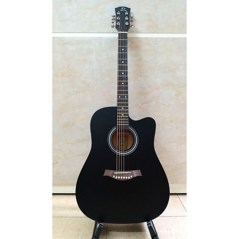 Guitar Acoustic gỗ thông, có ty chỉnh cần. Full phụ kiện.