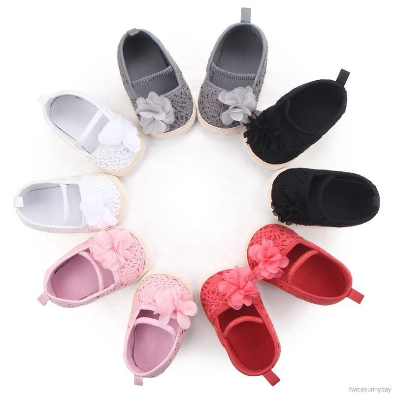 Giày búp bê đan len xinh xắn dành cho bé gái