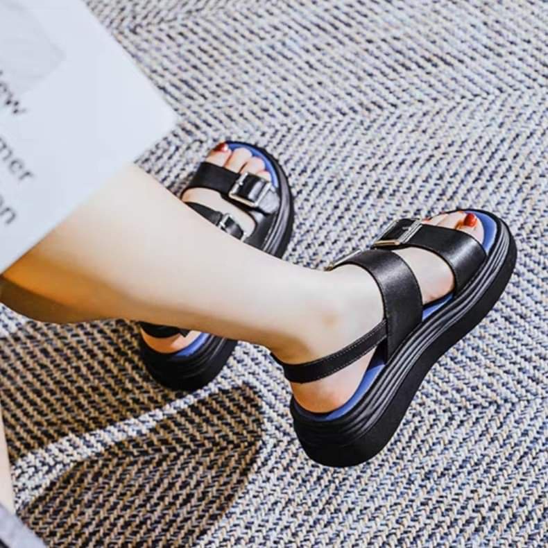 Giày sandal nữ đi học quai hậu đế bánh mì 2 quai khóa ngang basic bền êm hình chụp thật-BM04