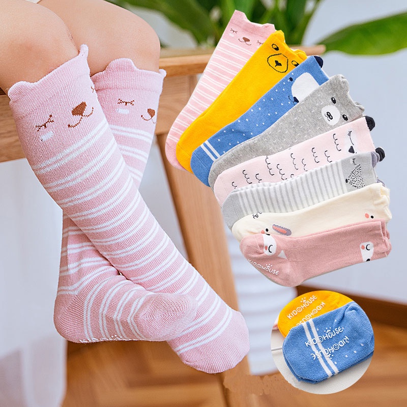 Tất dài cotton mềm mại thoáng khí cao đầu gối chống trượt họa tiết hoạt hình cho bé gái 0-4 tuổi