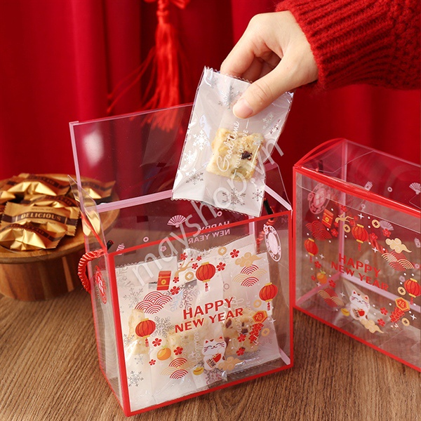 Hộp đựng bánh mica có dây xách Năm mới