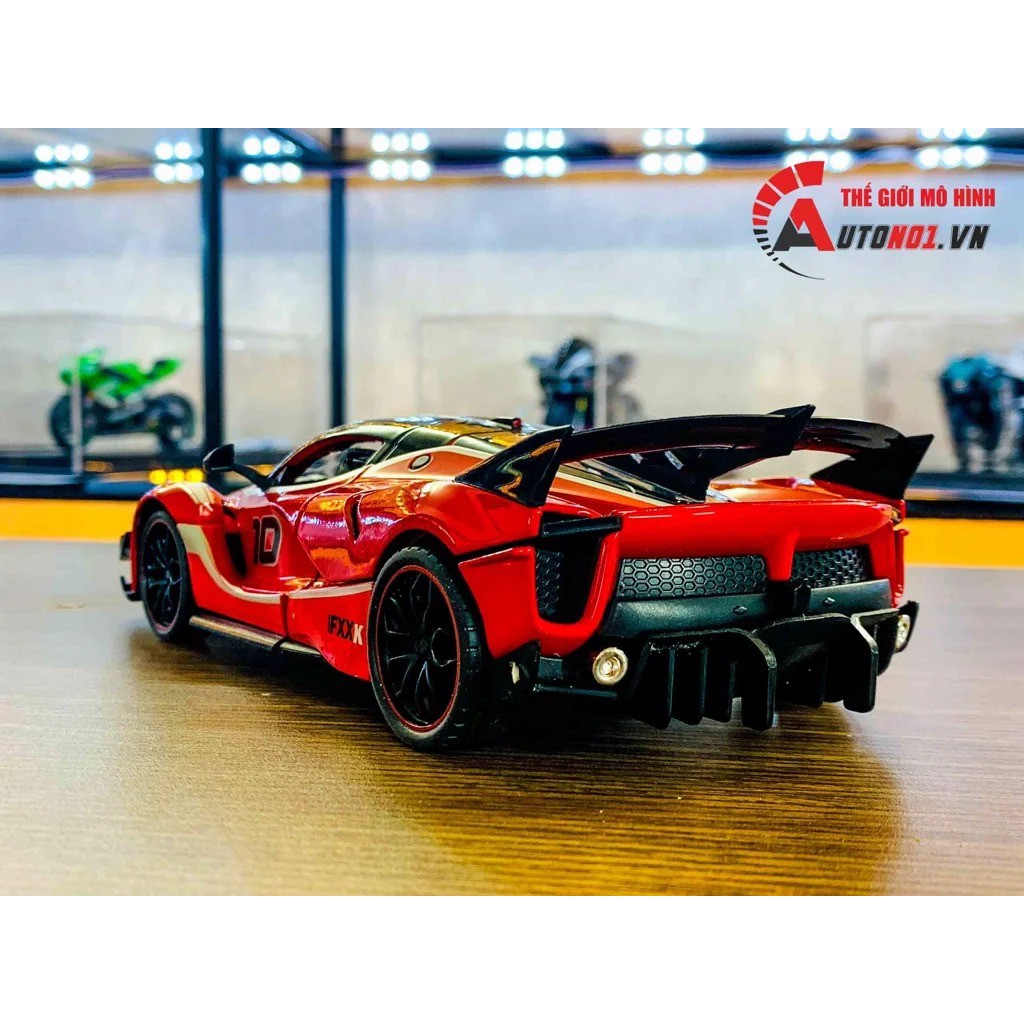 MÔ HÌNH XE FERRARI FXX K NO.10 1:24 HENGTENG MODEL 7426