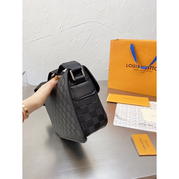 Túi đeo chéo LV cao cấp 2021
