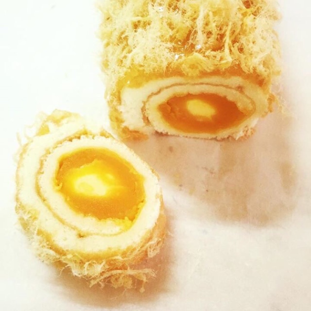 BÔNG LAN CUỘN TRỨNG MUỐI