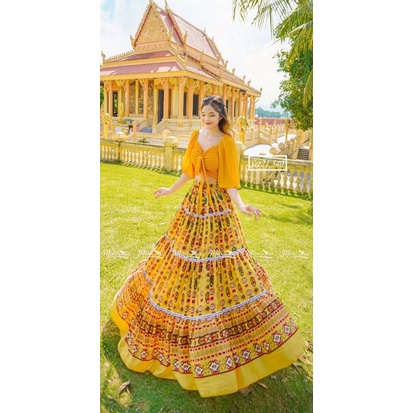 SÉT MAXI ÁO VÀNG NHÚN NGỰC TAY LỬNG VÀ CHÂN VÁY XOÈ HOẠ TIẾT THỔ CẨM BOHO