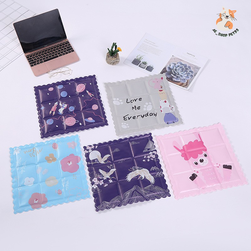 Đệm Mát Gel Cho Chó Mèo - Thảm Mát Cho Thú Cưng 36*36cm