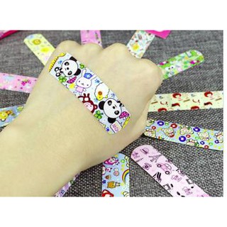 Hộp 120 băng cá nhân, băng y tế urgo hoạt hình xinh xắn