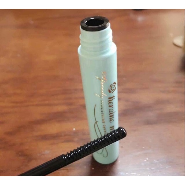 Tẩy trang Mascara Kiss Me Heroine Make Speedy Mascara Remover Nhật Bản 6.6ml