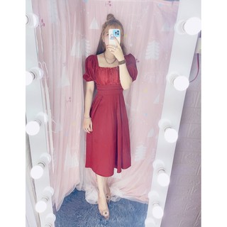 đầm xòe tay bồng