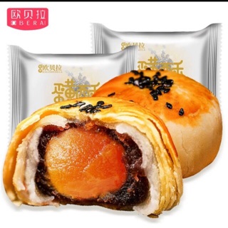 Bánh trứng muối mochi đậu