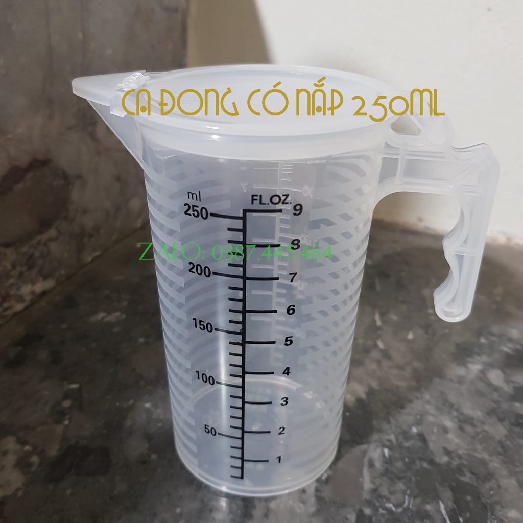 CA ĐONG (LY ĐONG) THỂ TÍCH BẰNG NHỰA CAO CẤP DUNG TÍCH 100CC 250CC 500CC 1000CC CÓ NẮP ĐẬY VỚI 2 BÊN VẠCH CHIA