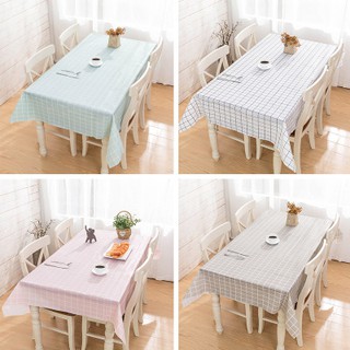 Khăn trải bàn chất liệu PEVA bền dẻo dai chống thấm nước, an toàn sức khỏe
