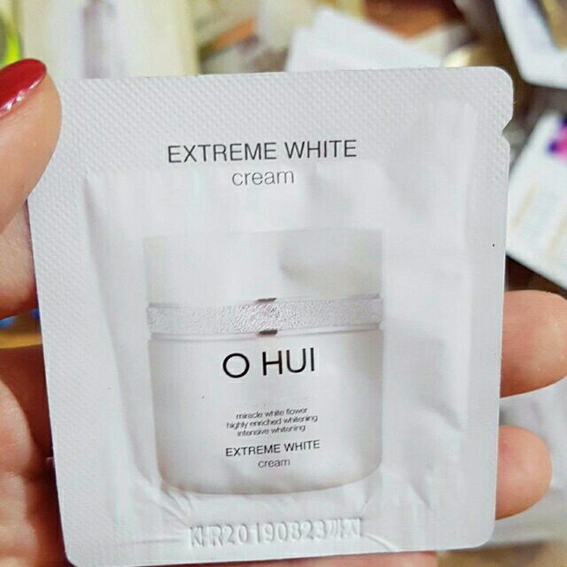 Set 10gói Ohui Dưỡng Trắng Mới2018 Chống Lão Hóa Da Extreme White