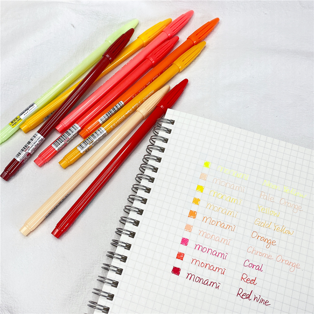 Bút lông mực nước có 48 màu sắc khác nhau hãng Monami ST461