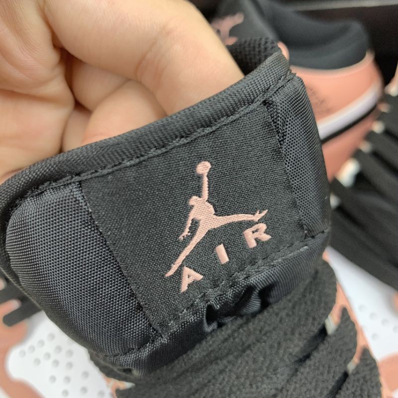 [Ảnh thị ] JD trắng hồng cao