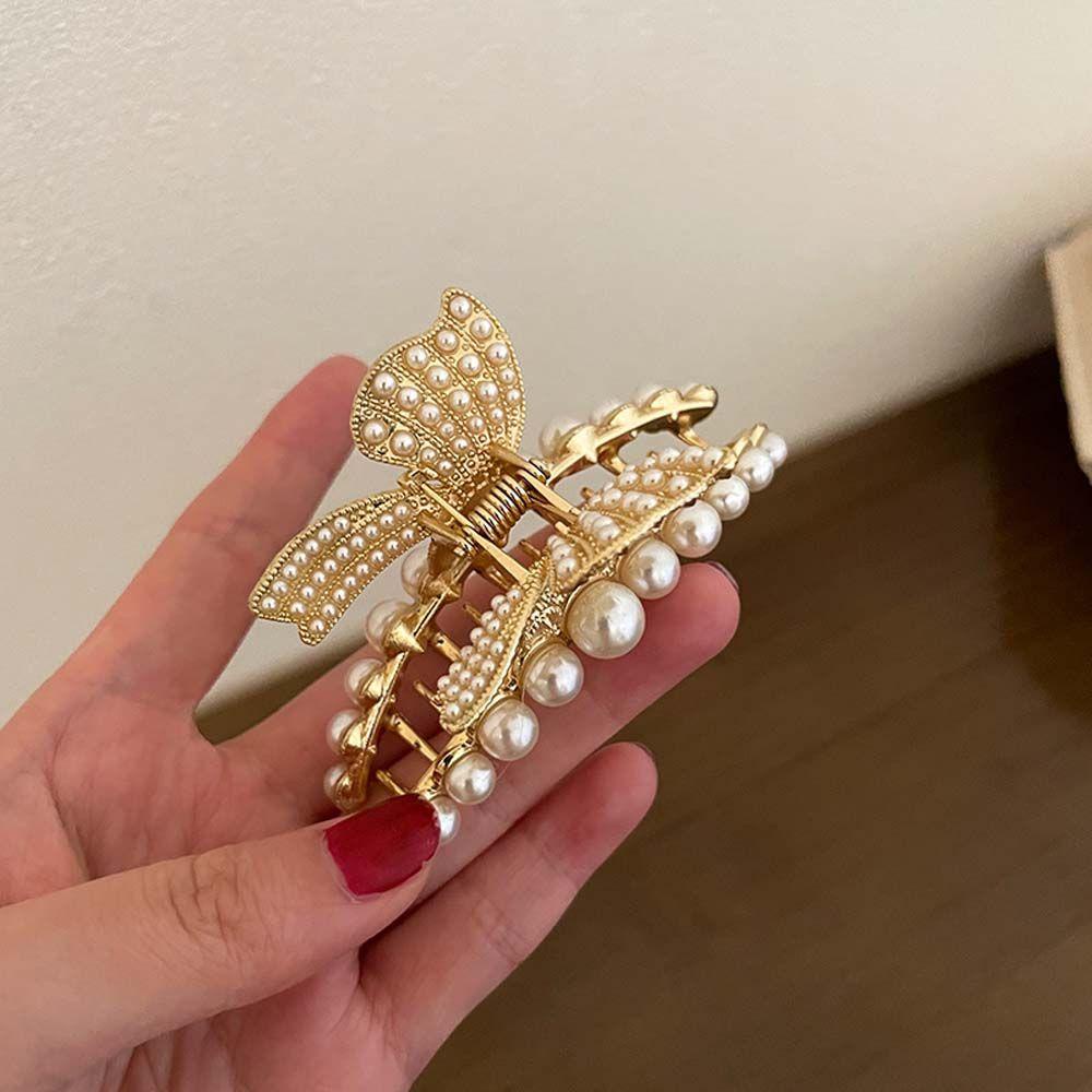 Kẹp Tóc Bướm Màu Ngà Sang Trọng Cho Nữ