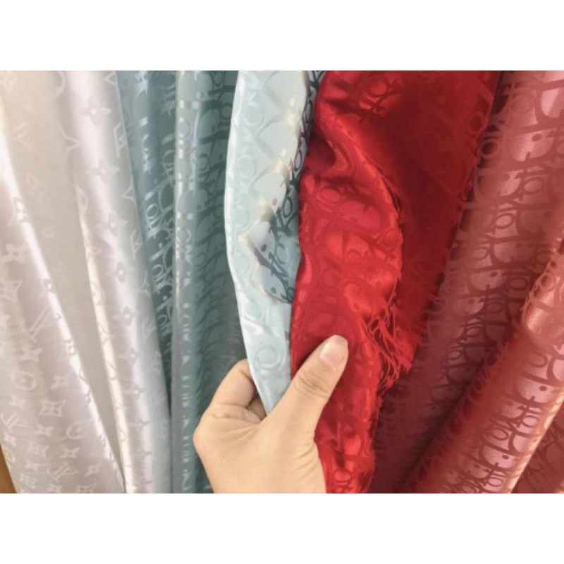 Vải lụa chữ D