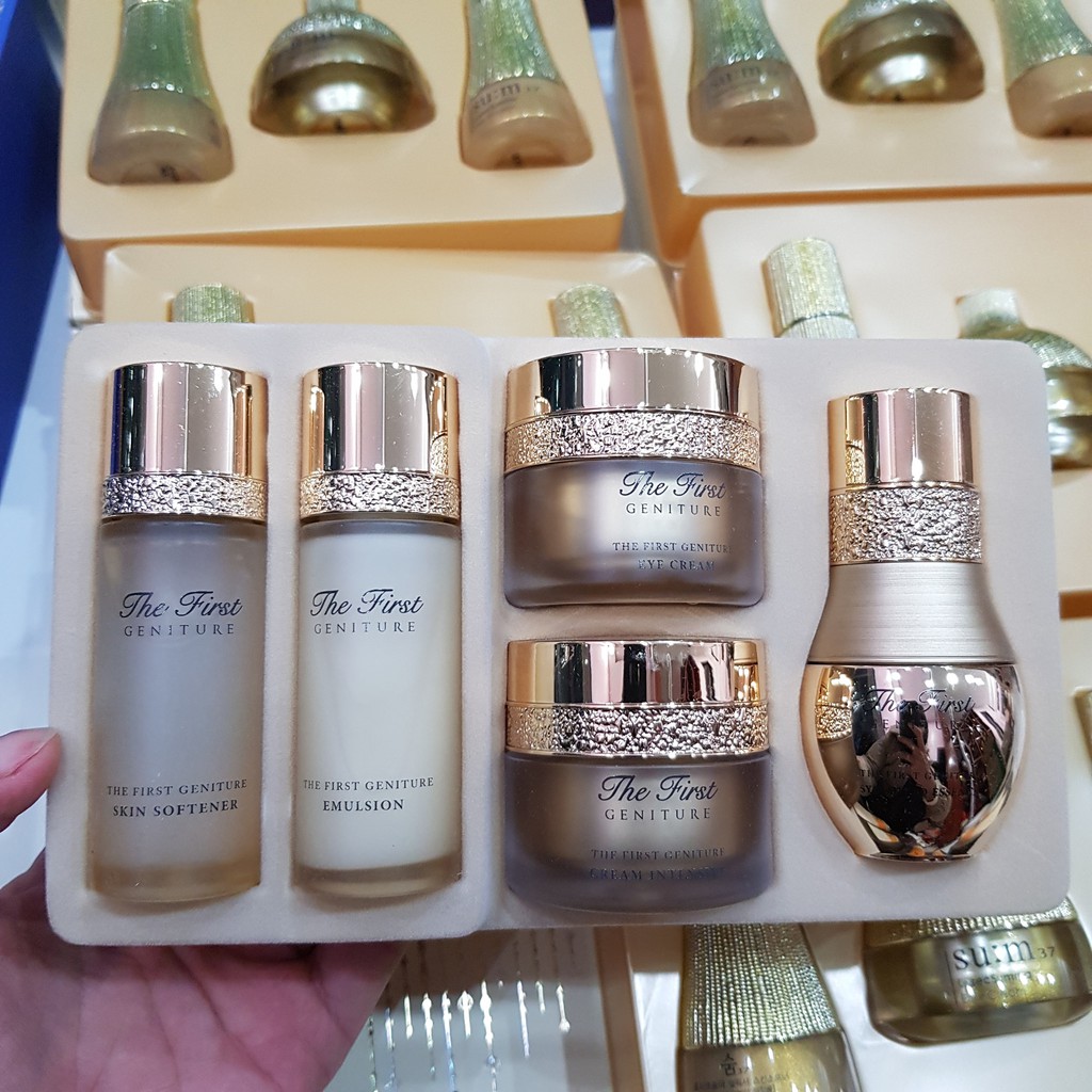 Bộ dưỡng tái sinh da căng bóng da Ohui The First cao cấp  mẫu mới