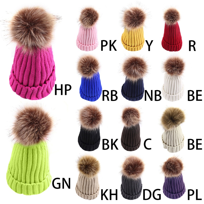 Mũ Beanie Dệt Kim Màu Trơn Gắn Quả Bông Lông Xù Thời Trang Mùa Đông Cho Nữ