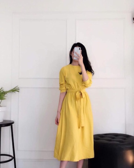 Đầm Vàng kèm dây buộc eo