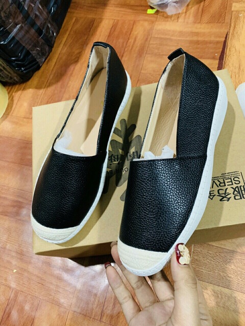 FREE SHIP 99k [Shopee trợ giá sock] Giày slip on Zra da trơn siêu đẹp đế mềm dẻo dễ đi phù hợp vói mọi lứa tuổi