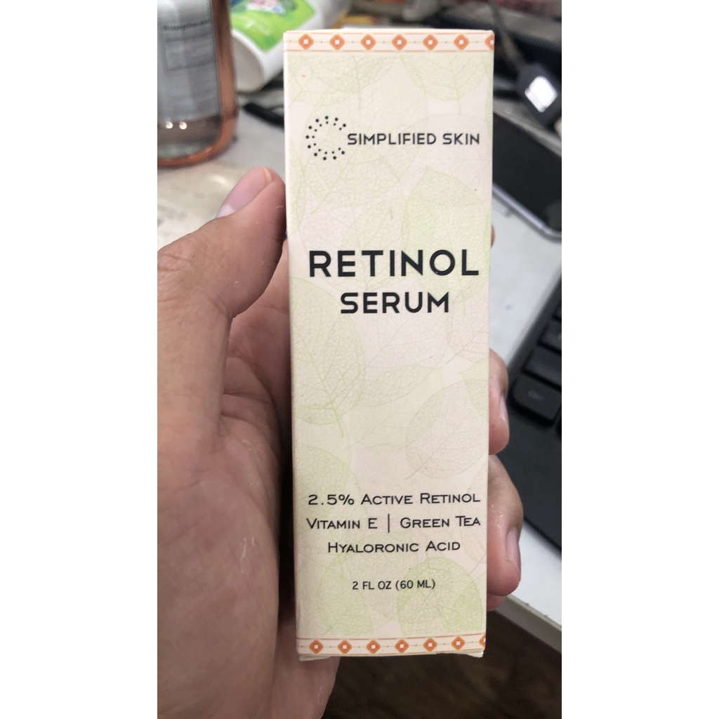Retinol Serum 2.5% for Face & Eyes  with Vitamin A, E, Hyaluronic Acid & Green Tea for Anti-Aging Simplified Skin