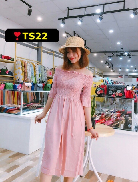 Đầm maxi trễ vai màu hồng free size