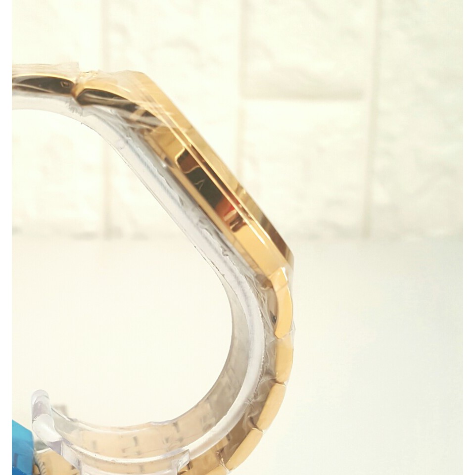 Đồng hồ nam Sunrise siêu mỏng kính Sapphire chống xước đẹp long lanh thiết kế hoàn hảo