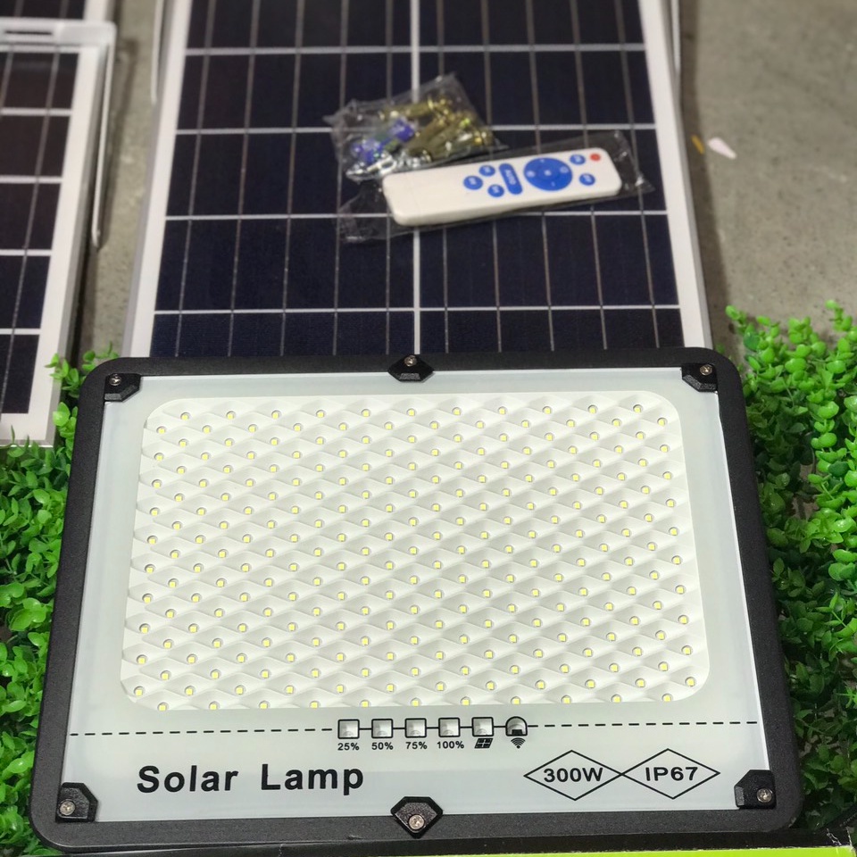 Đèn năng lượng mặt trời, chống lóa Solar Lamp, khung nhôm 300W, 200W, 100W- Chính hãng, bảo hành đèn 3 năm, Pin 8 năm